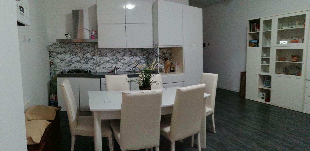 Casa Nuccia 1 Otel Milano Dış mekan fotoğraf