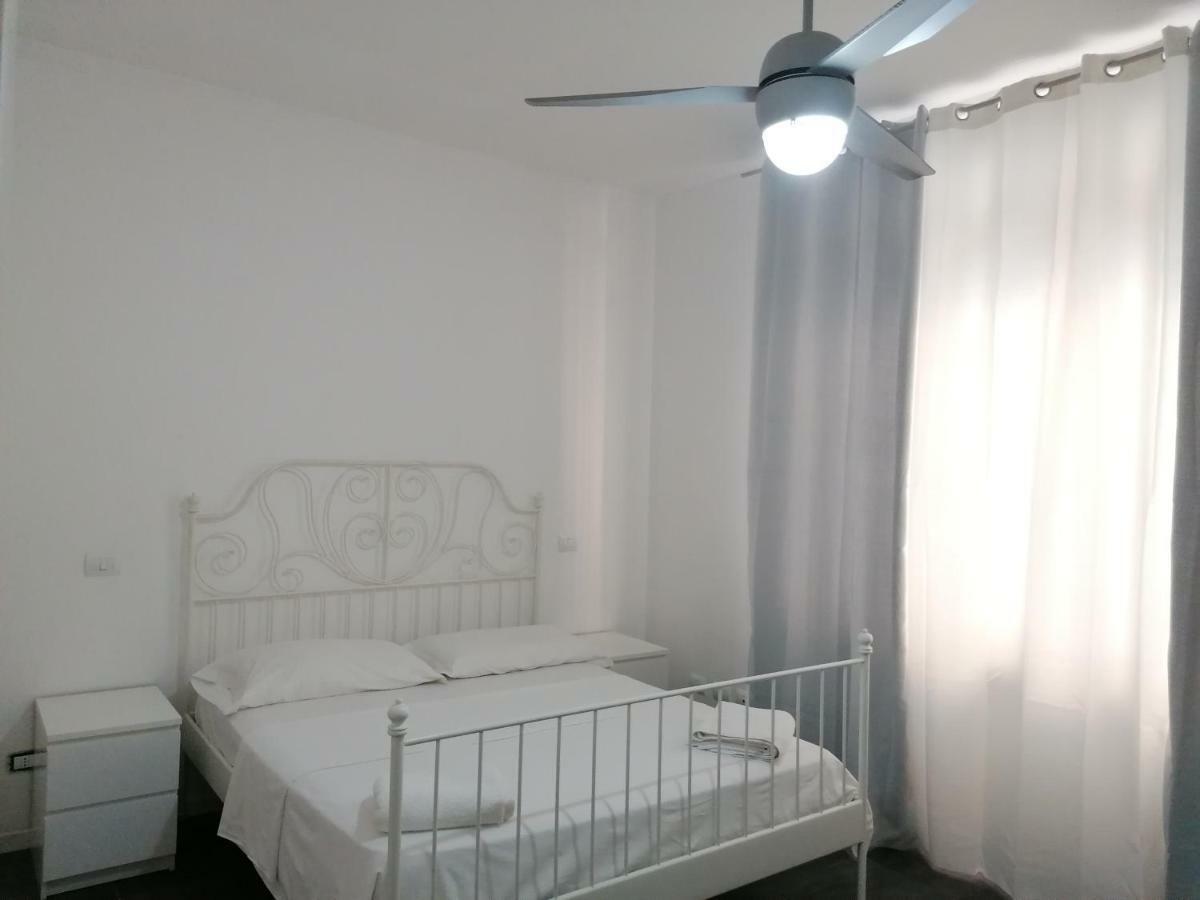 Casa Nuccia 1 Otel Milano Dış mekan fotoğraf